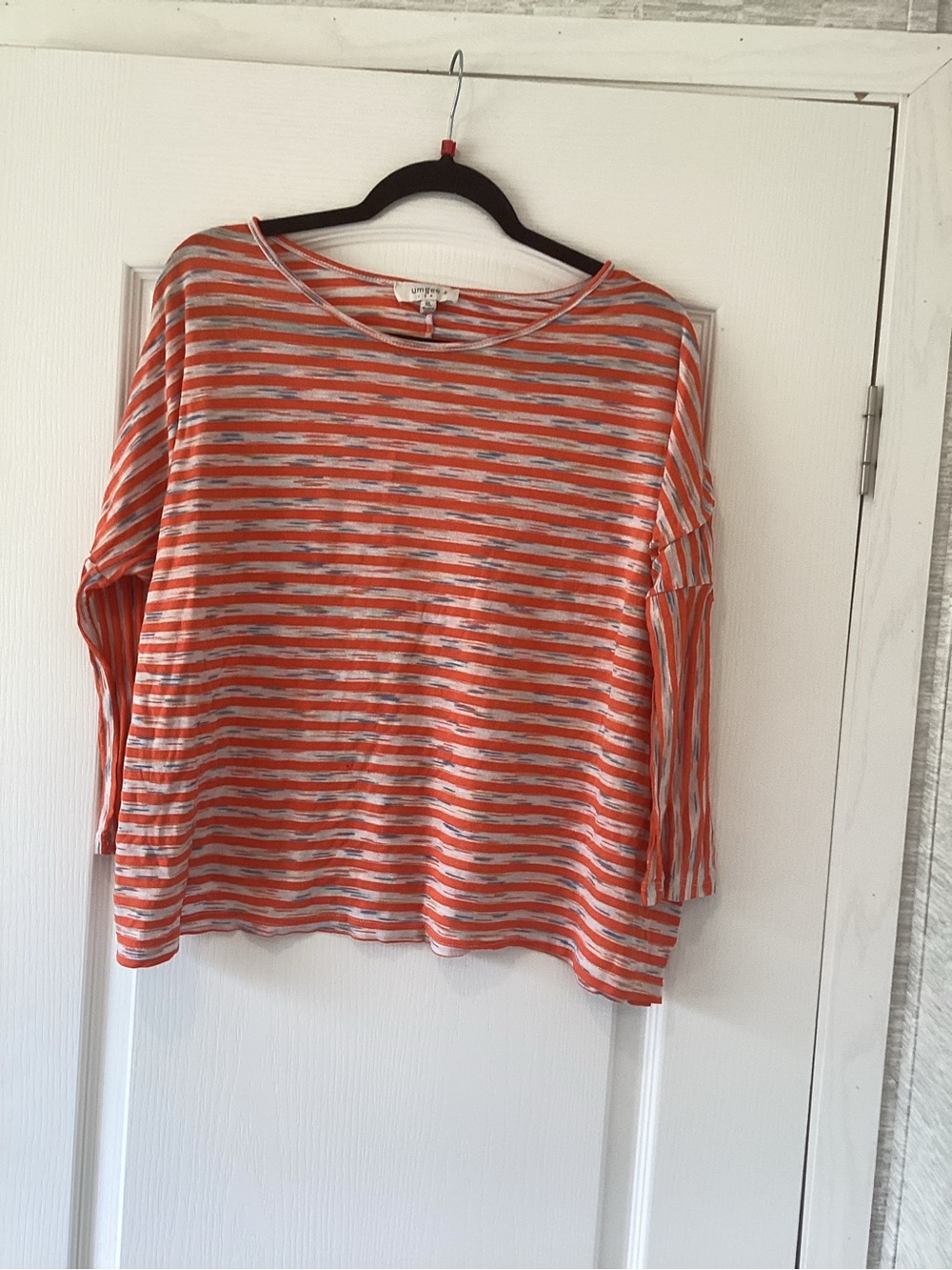 Umgee Orange and White Striped Top 1XL EUC